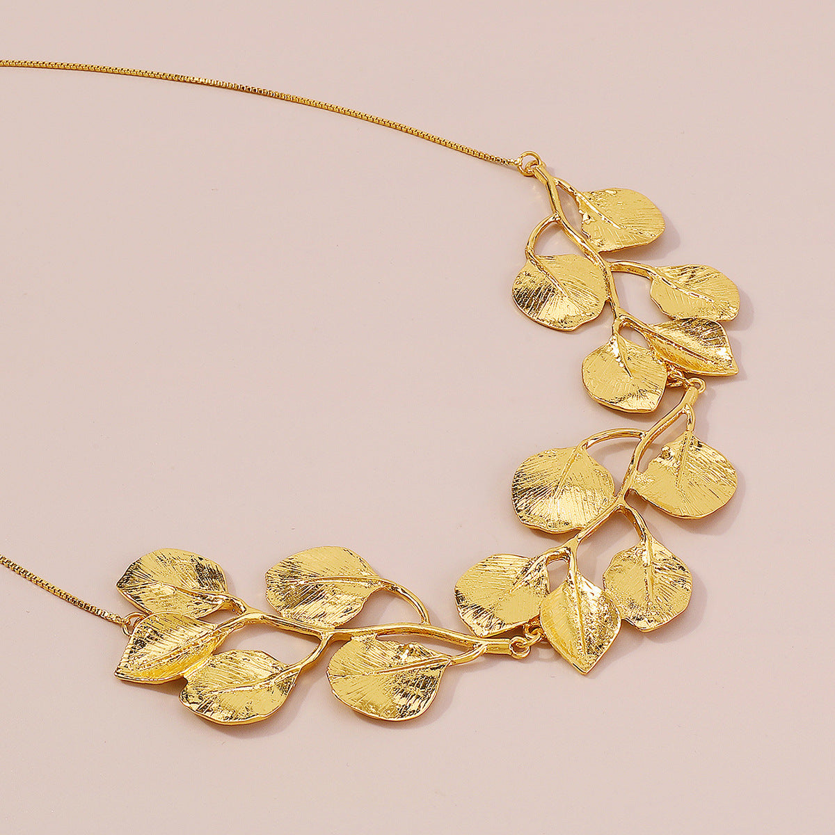 retro luxurious leaf