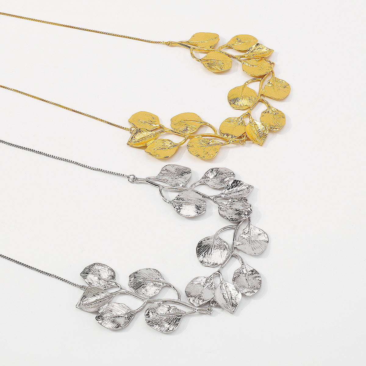 retro luxurious leaf