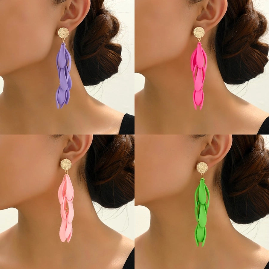 petal earrings