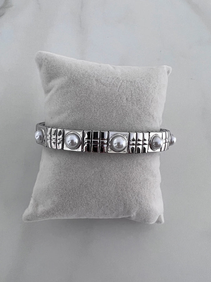 Rock Stainless Steel