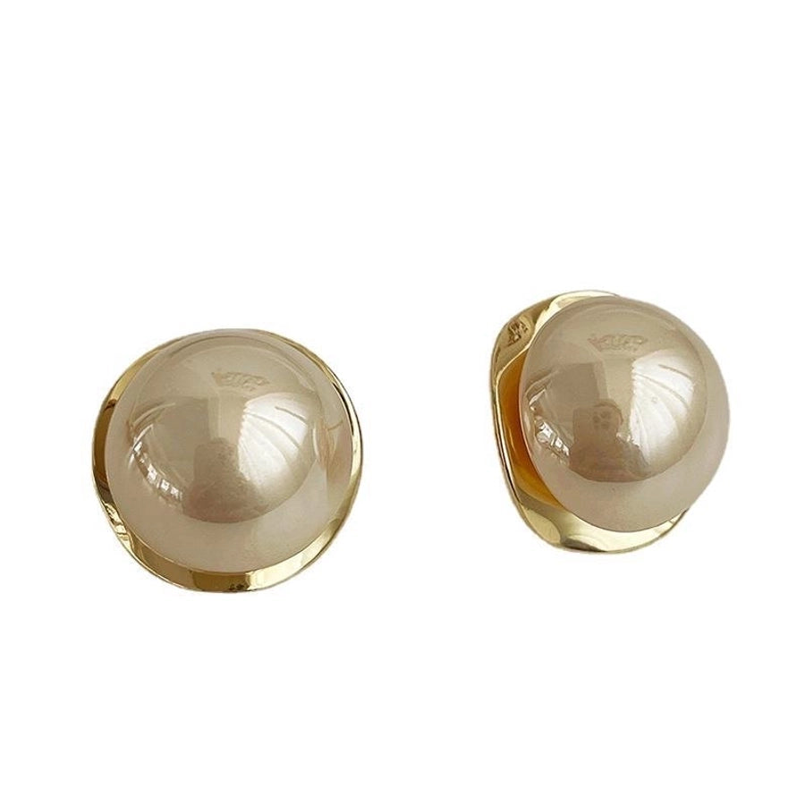 round mixed earrings