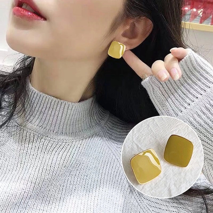 retro square arylic women's ear studs 1 pair