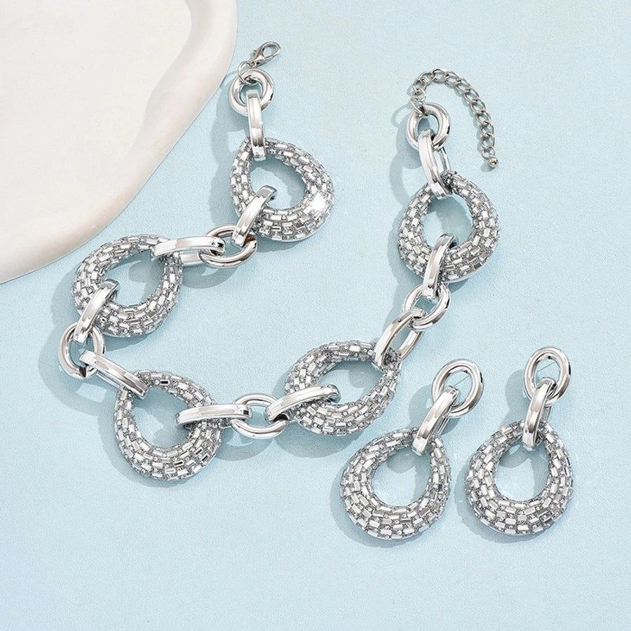 elegant luxurious earrings