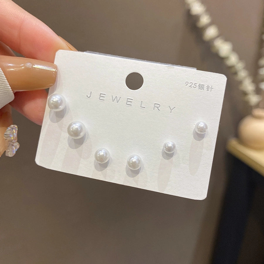 luxurious geometric pearl earrings