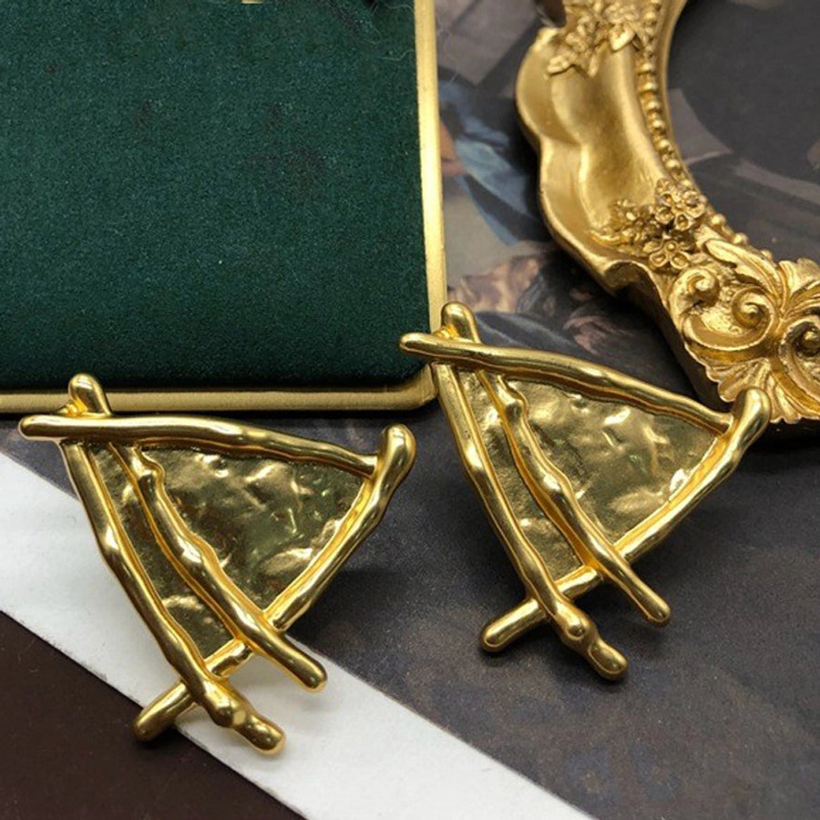 Vintage Triangle