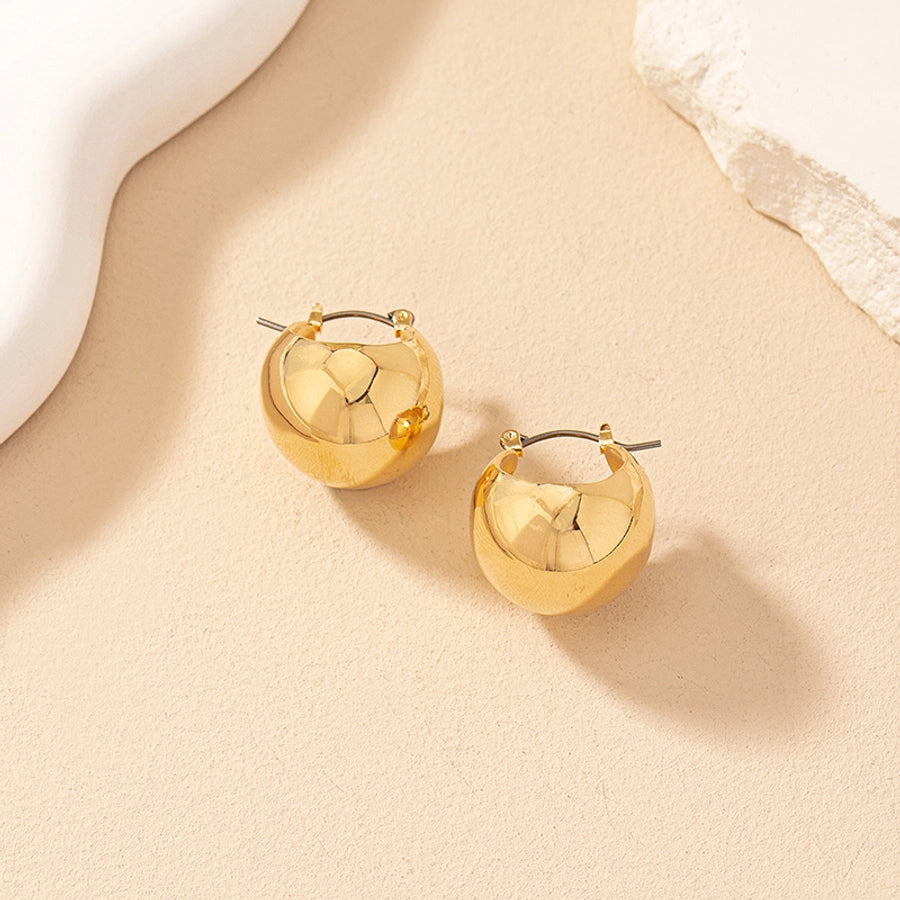 round alloy ear studs
