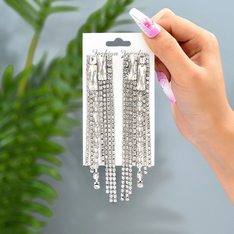 shiny geometric tassel