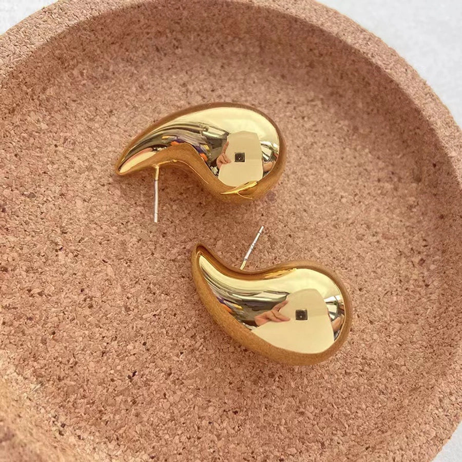 water droplets resin