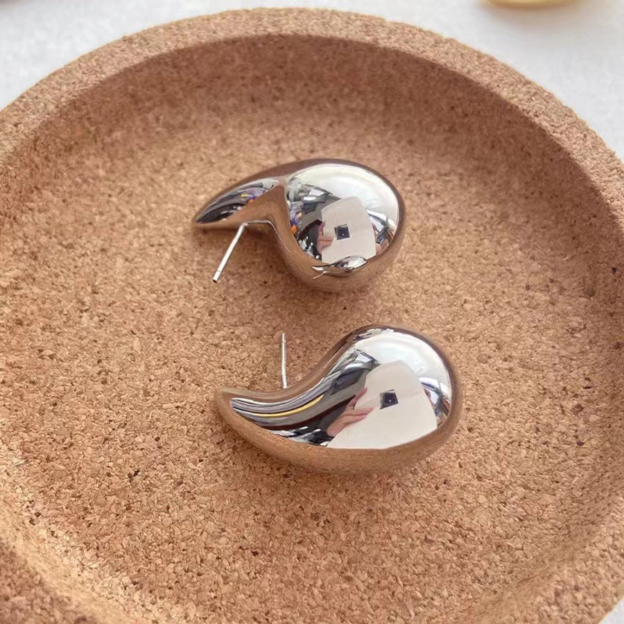 water droplets resin
