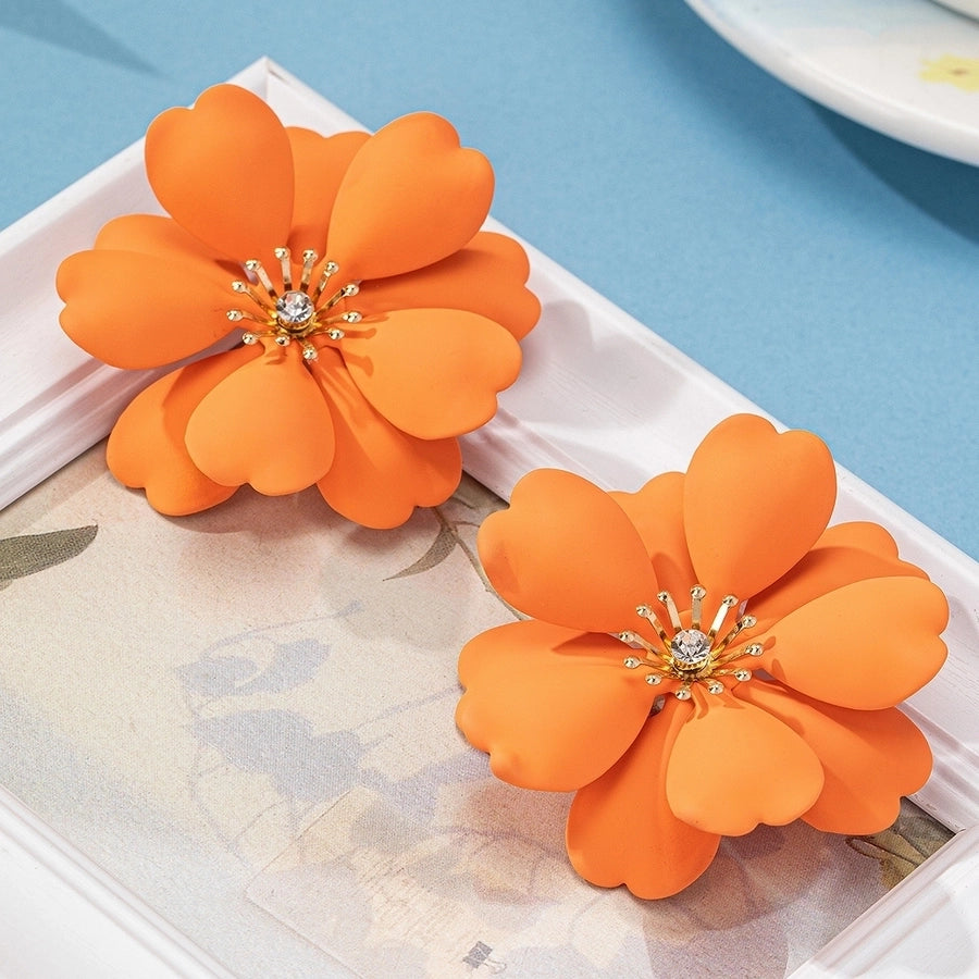 Exaggerated Flower