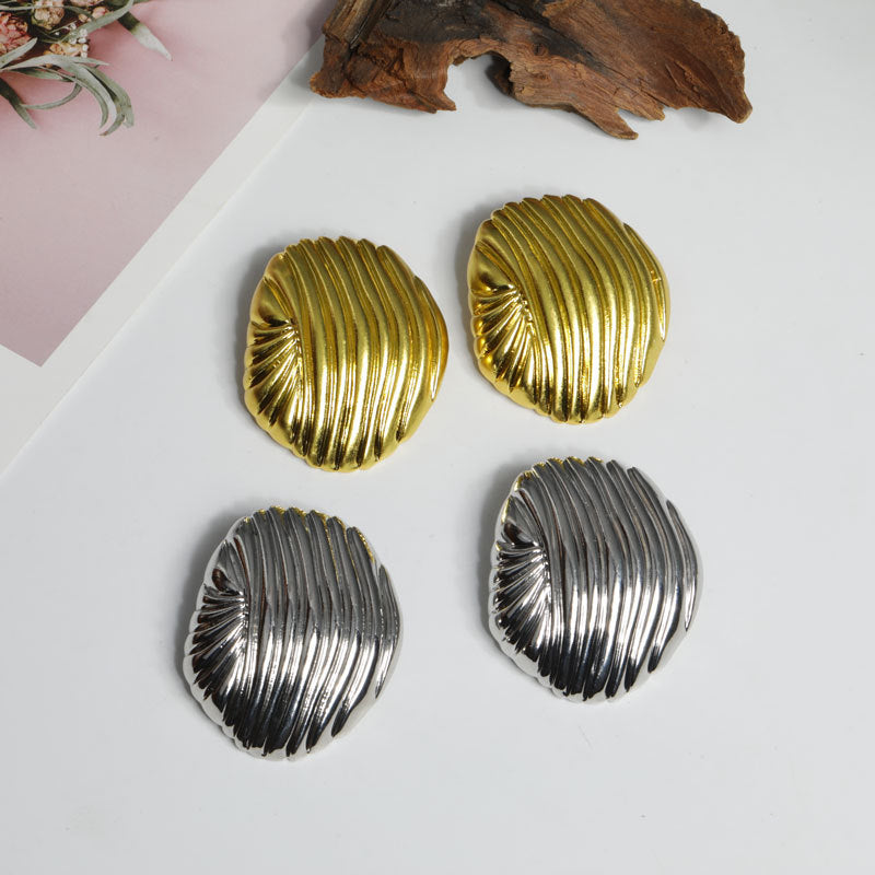 Exaggerated Shell