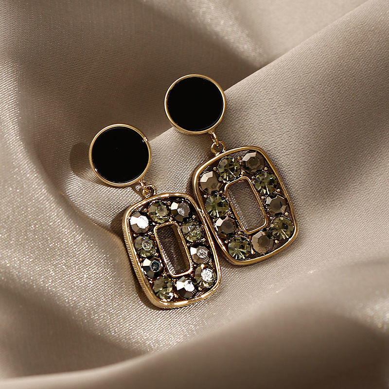 Geometric Diamond Alloy