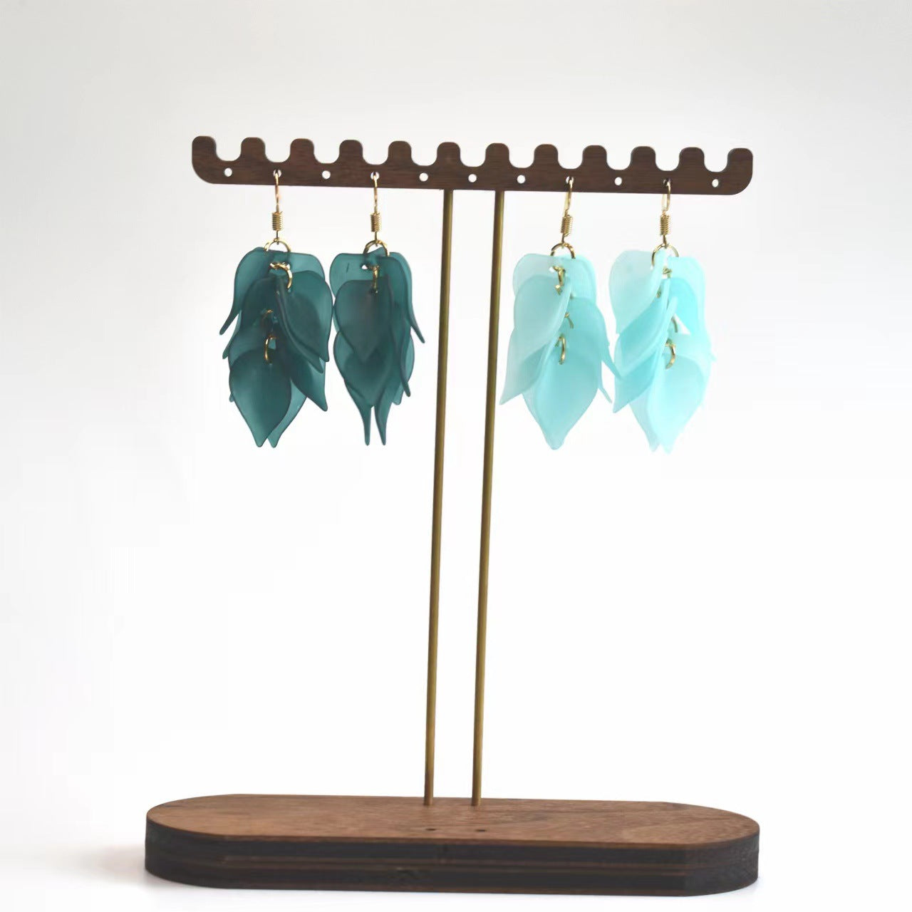 Leaf Handmade