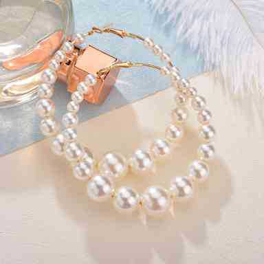retro oversized artificial pearl big ear hoop