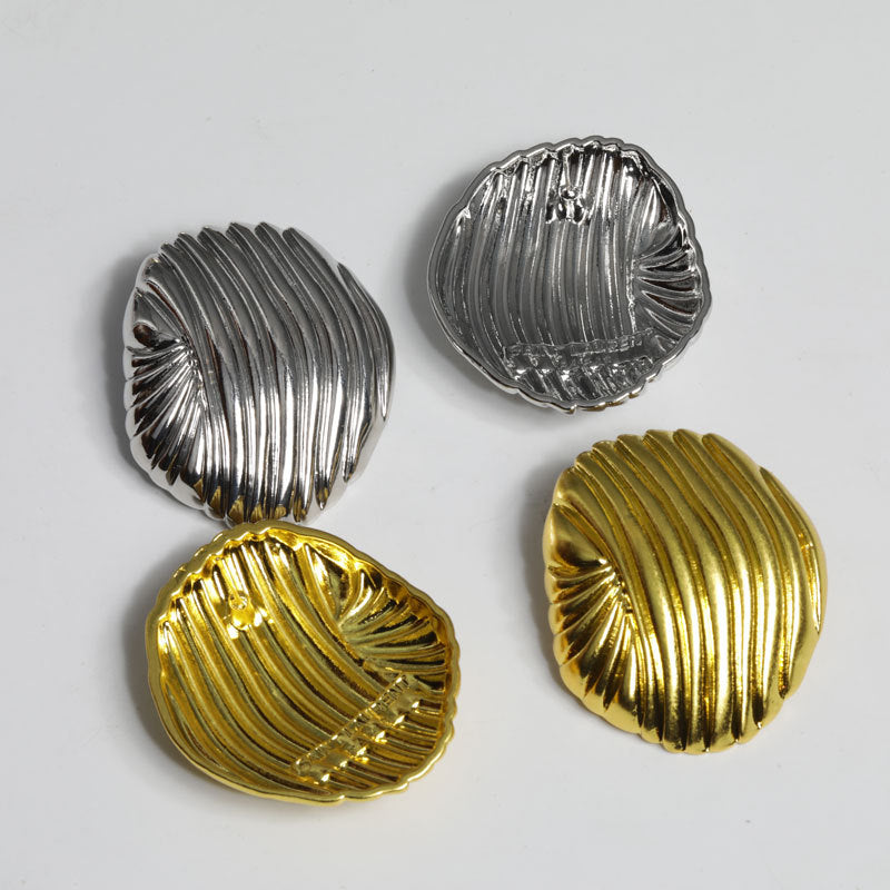 Exaggerated Shell