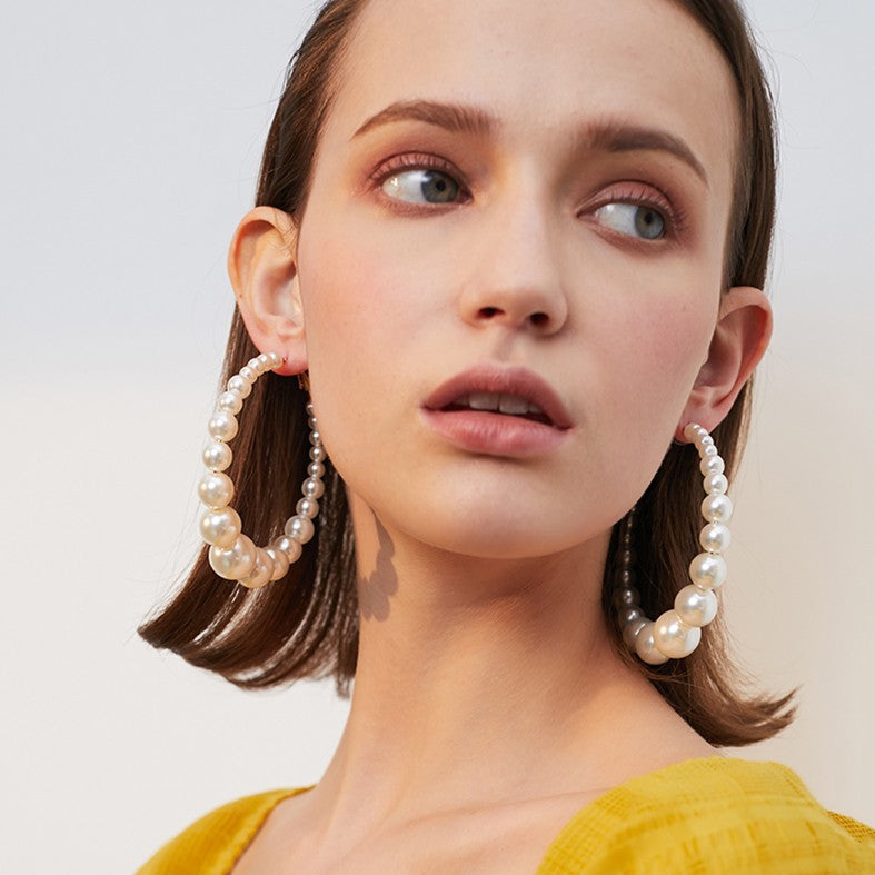 retro oversized artificial pearl big ear hoop