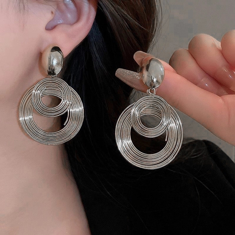 Exaggerated circule