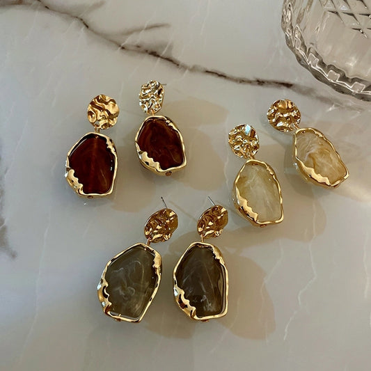 retro geometric resin irregular