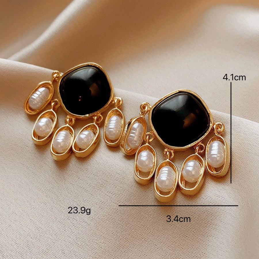 retro geometric pearls