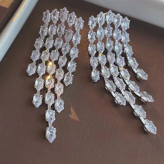 Tassel Alloy