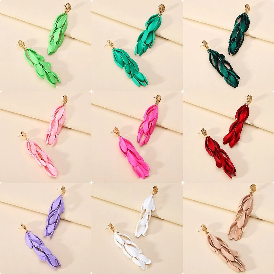 petal earrings