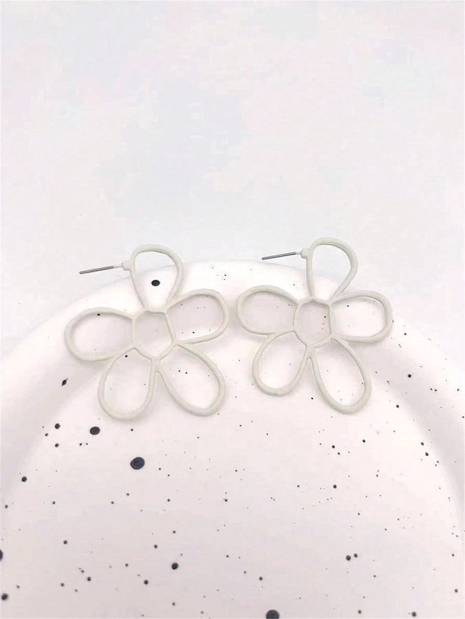 Flower Hollow Titanium Steel
