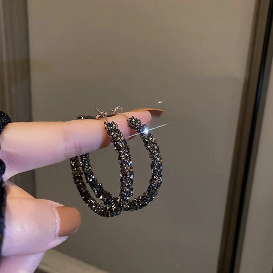 circle hoop earrings