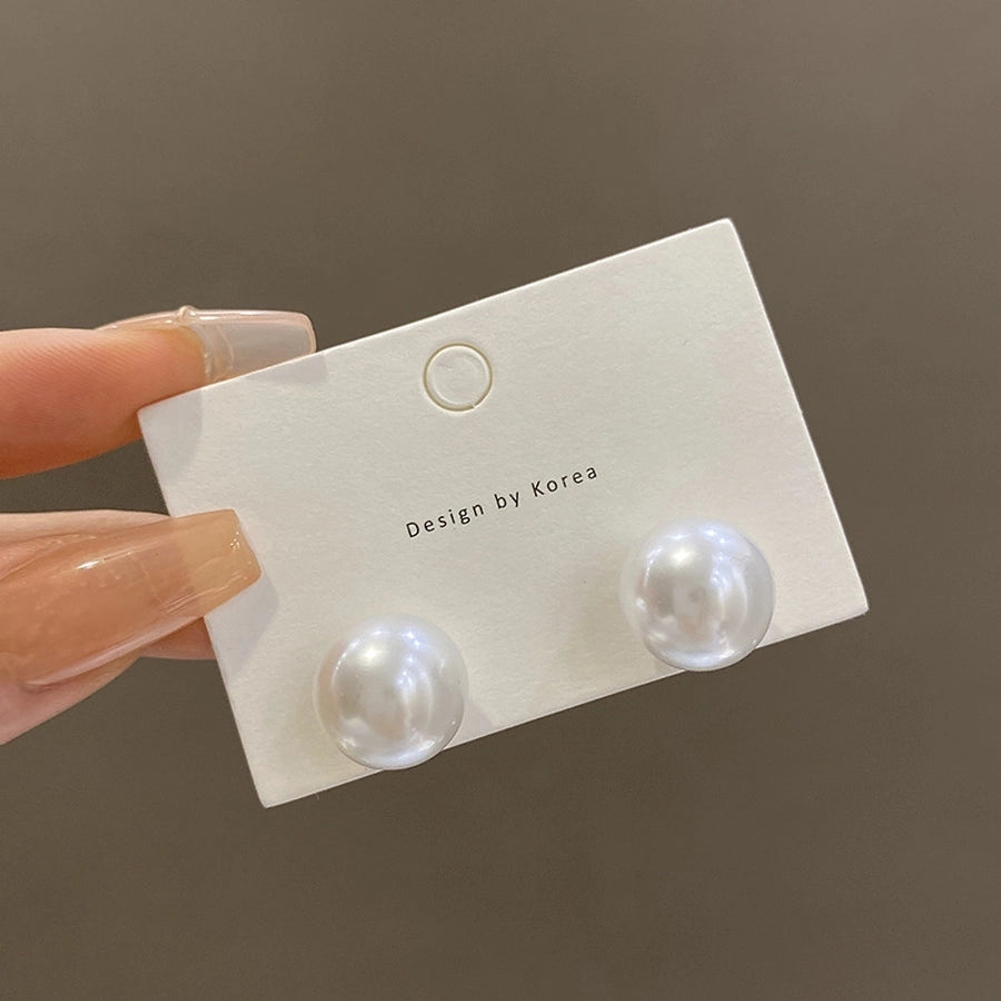 luxurious geometric pearl earrings