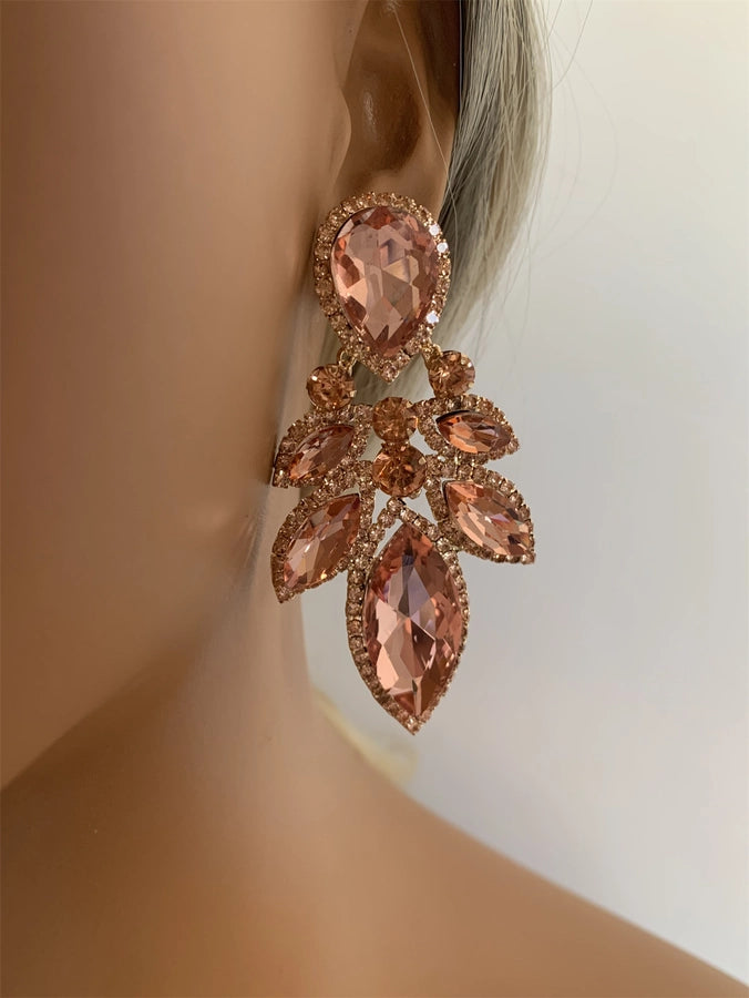 luxurious leaves
