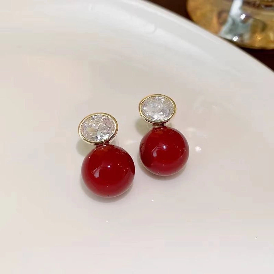 elegant round pearls