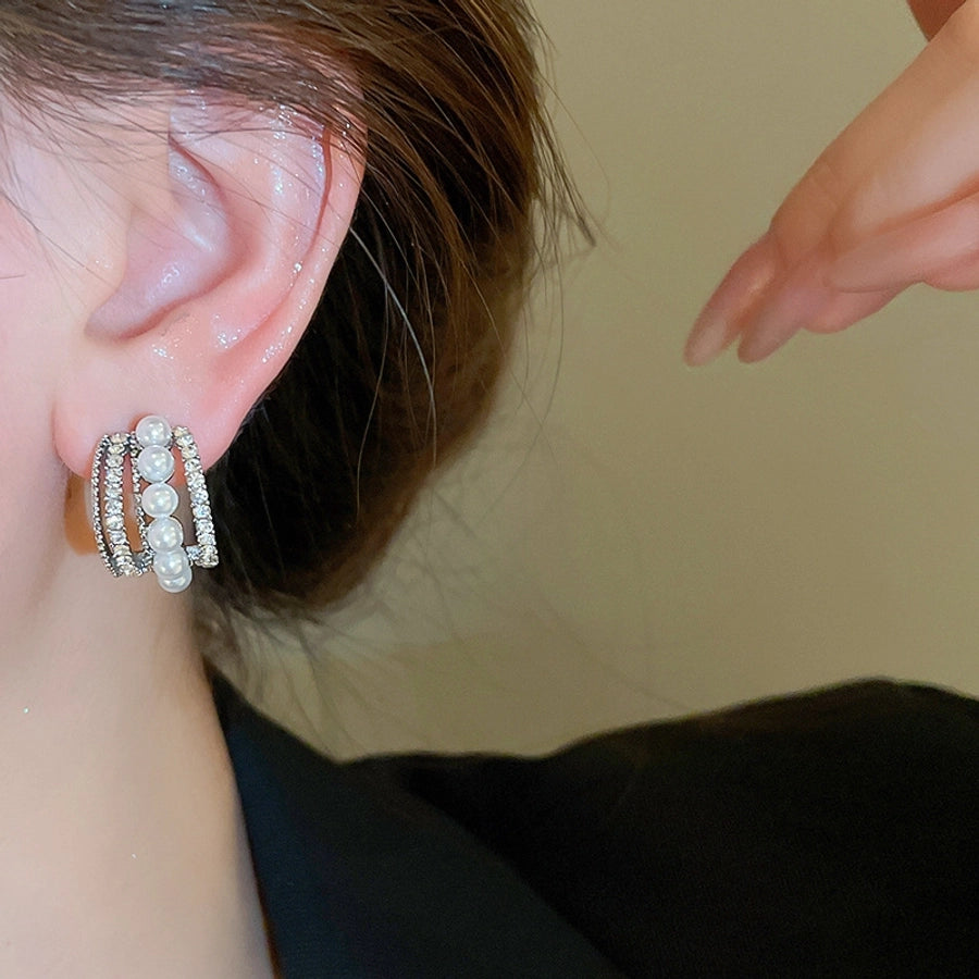 Shiny Geometric Pearl