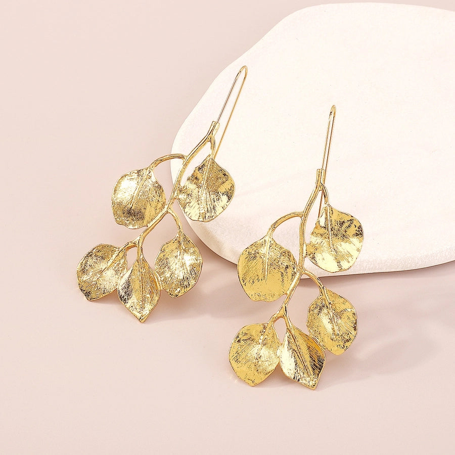 retro luxurious leaf