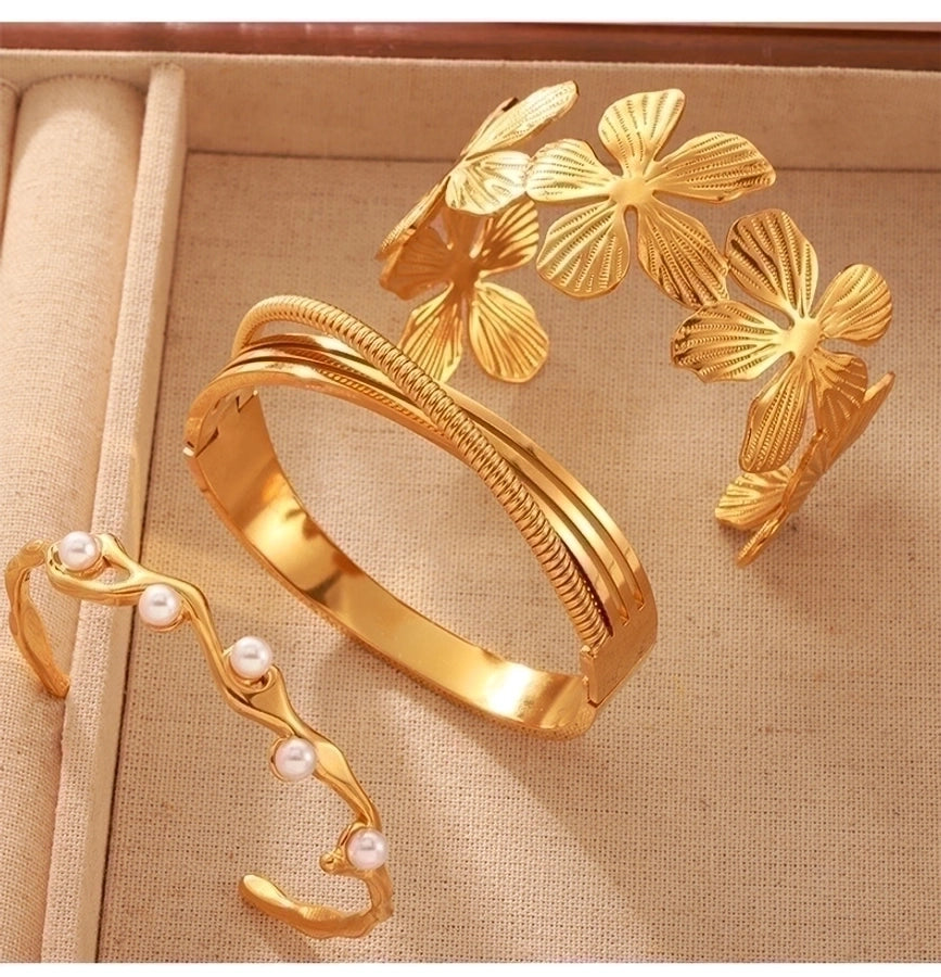 Flower Petal Titanium Steel