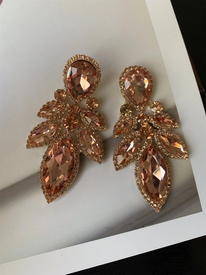 luxurious leaves
