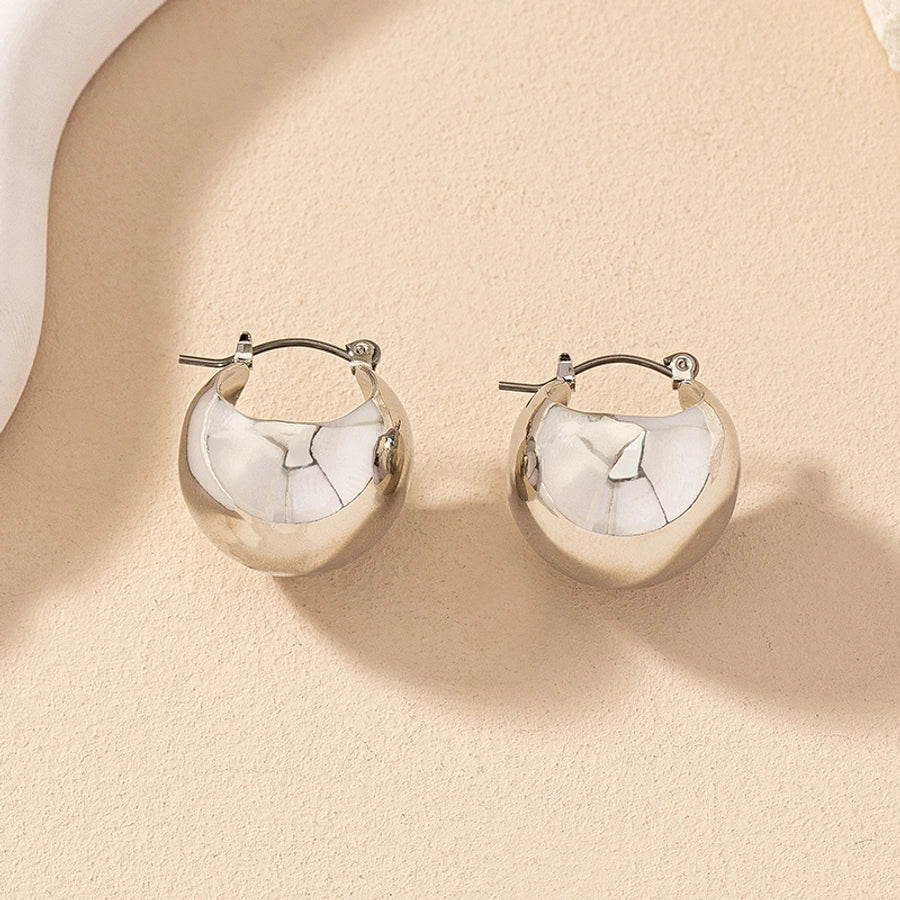 round alloy ear studs