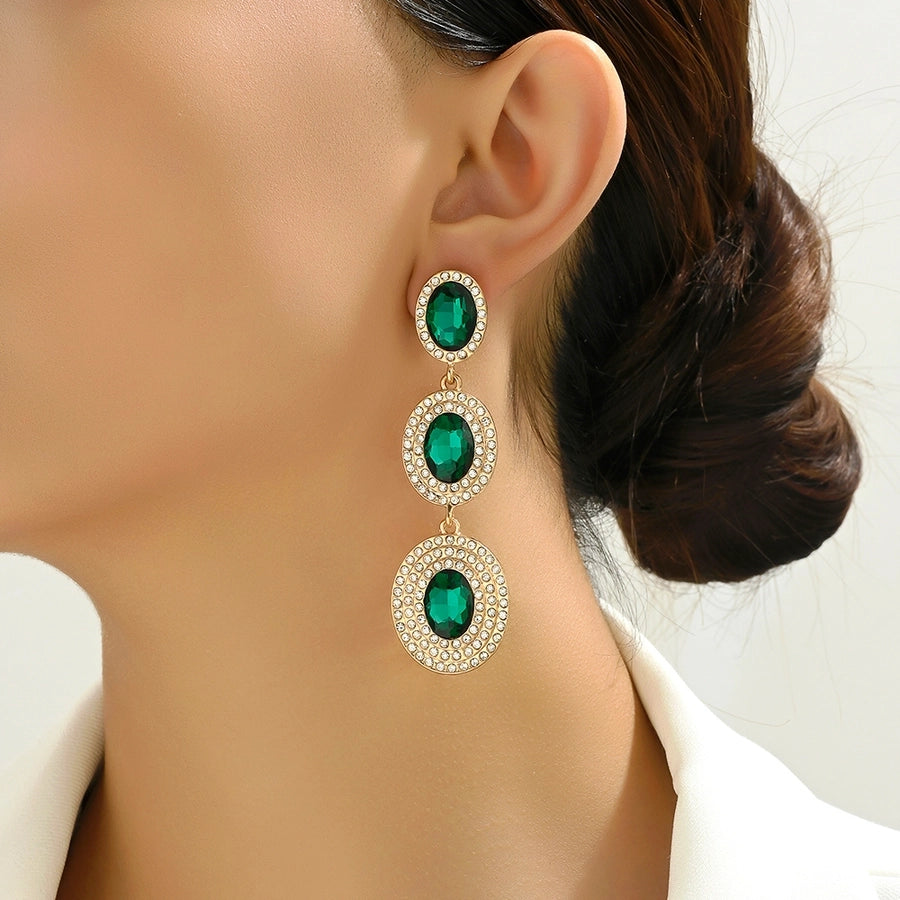 luxurious oval