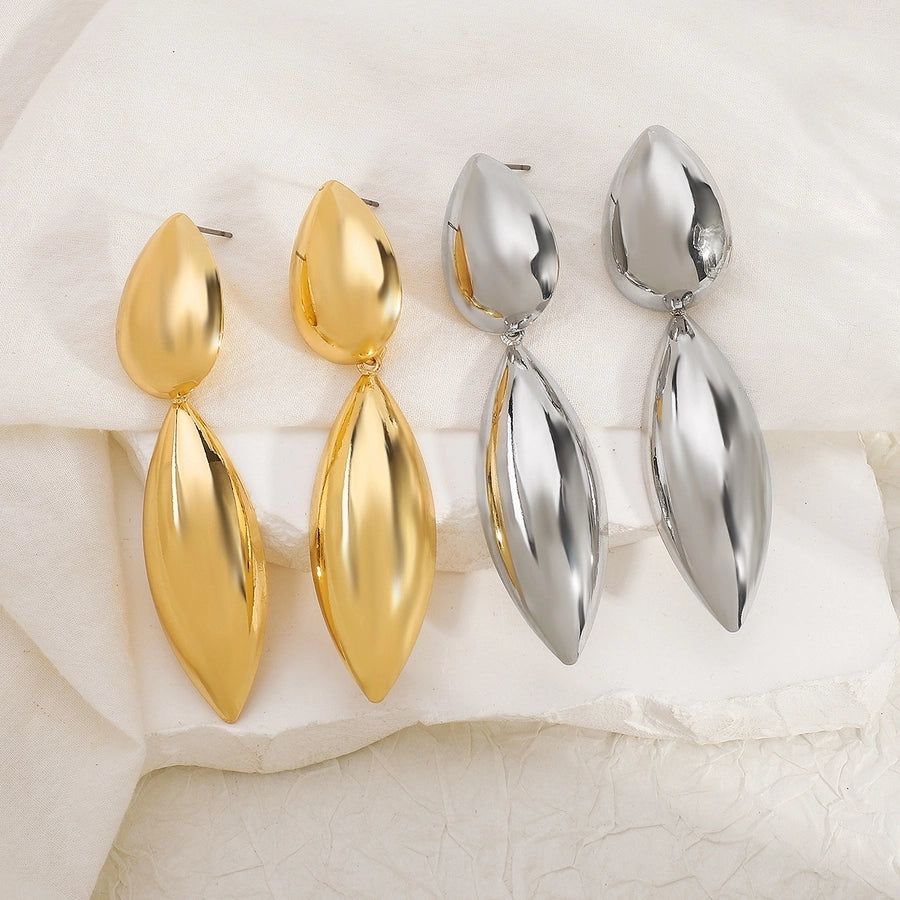 Elegant Water Droplets