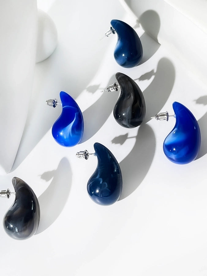 Water Droplets Arylic