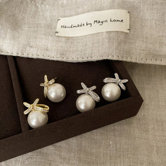 Vintage Pearl Bow Knot