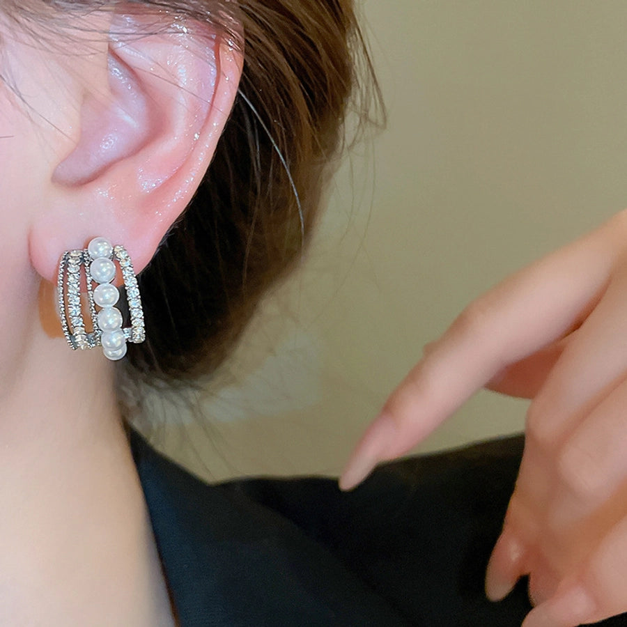 Shiny Geometric Pearl
