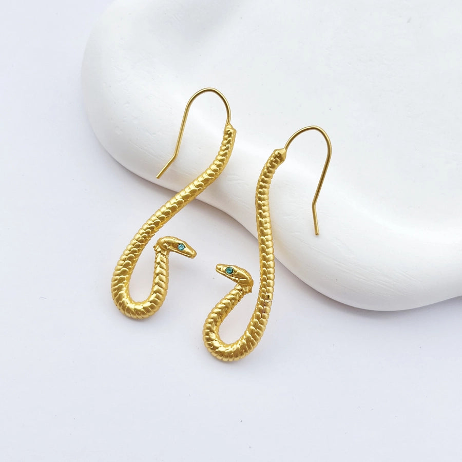 Exaggerated Snake