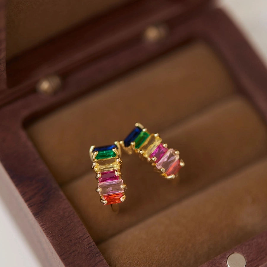 Rainbow zircon chapa de oro