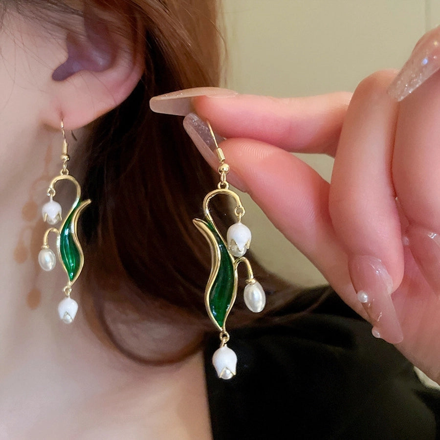 vintage pearl earrings