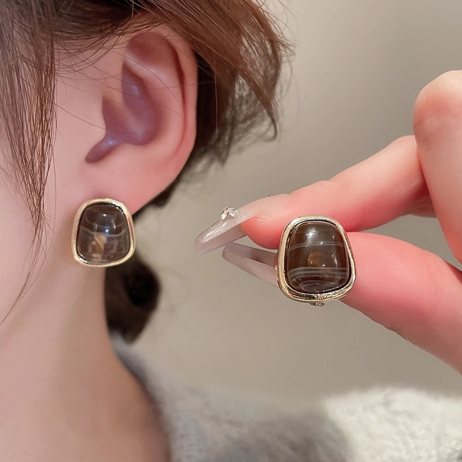 retro geometric resin irregular