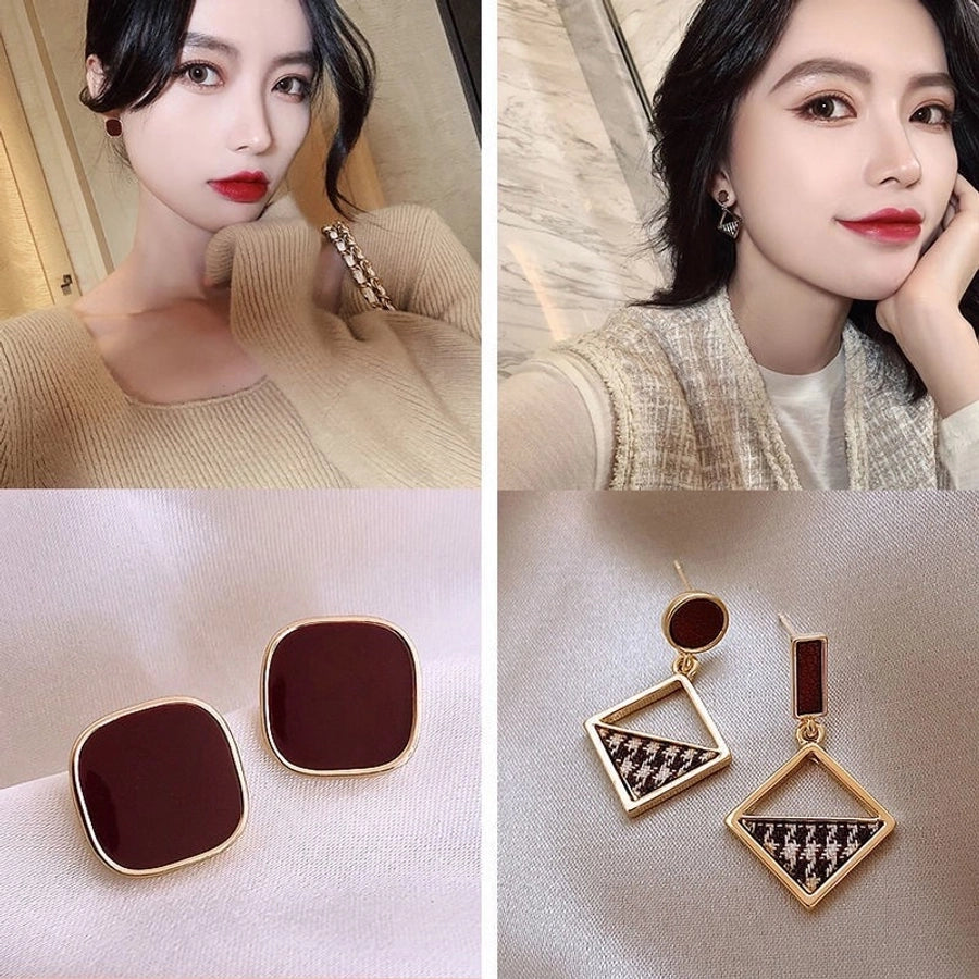 geometric pearls earrings
