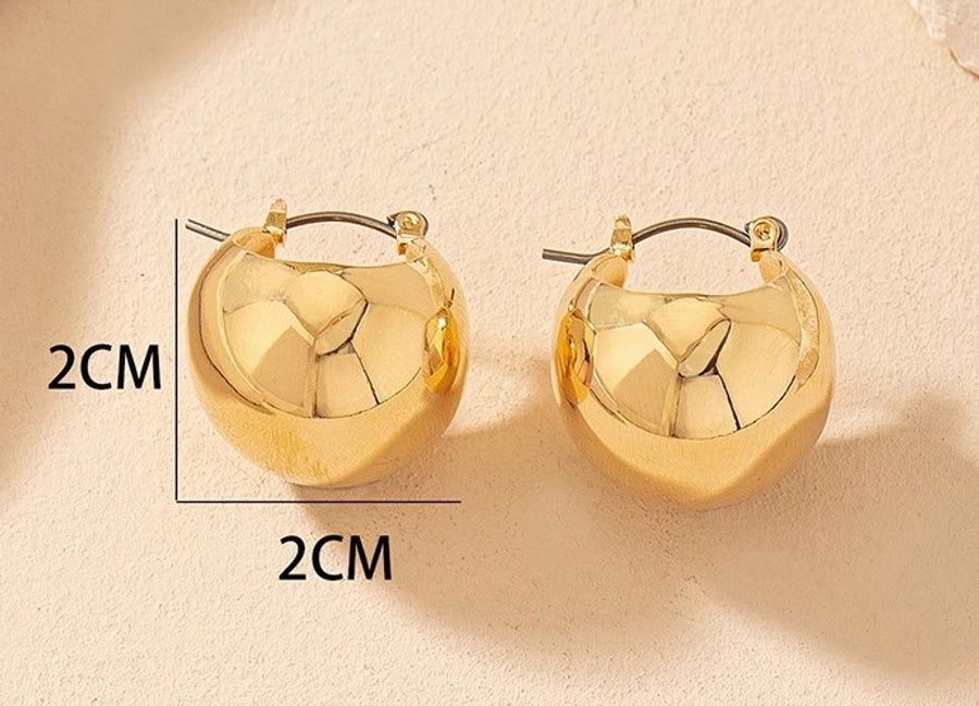 round alloy ear studs