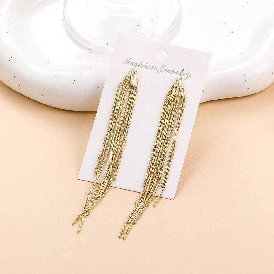 drop earrings