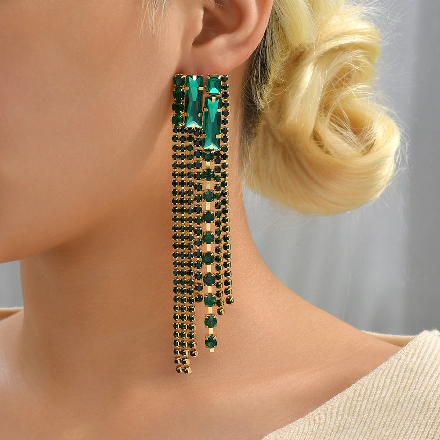 shiny geometric tassel