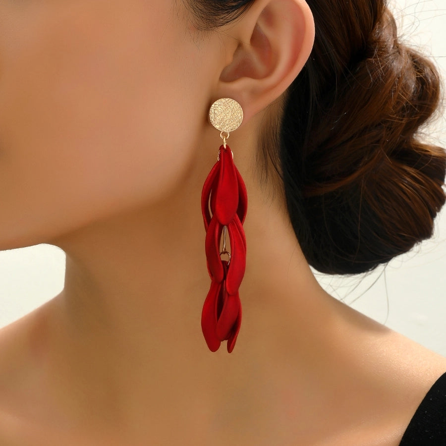 petal earrings