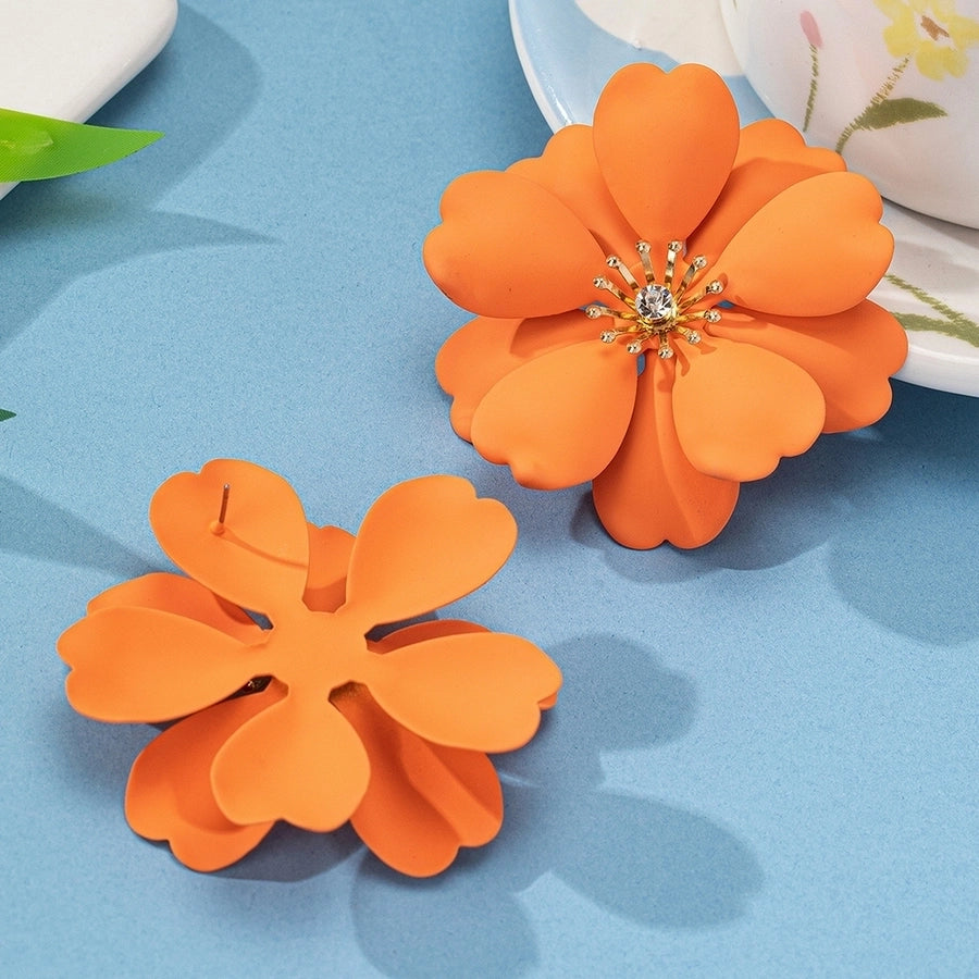 Exaggerated Flower